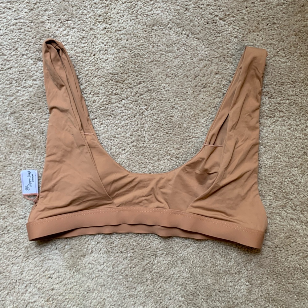 Dippin daisys nude plunge bikini top